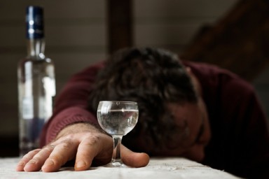 Хронический алкоголизм в Дорогобуже